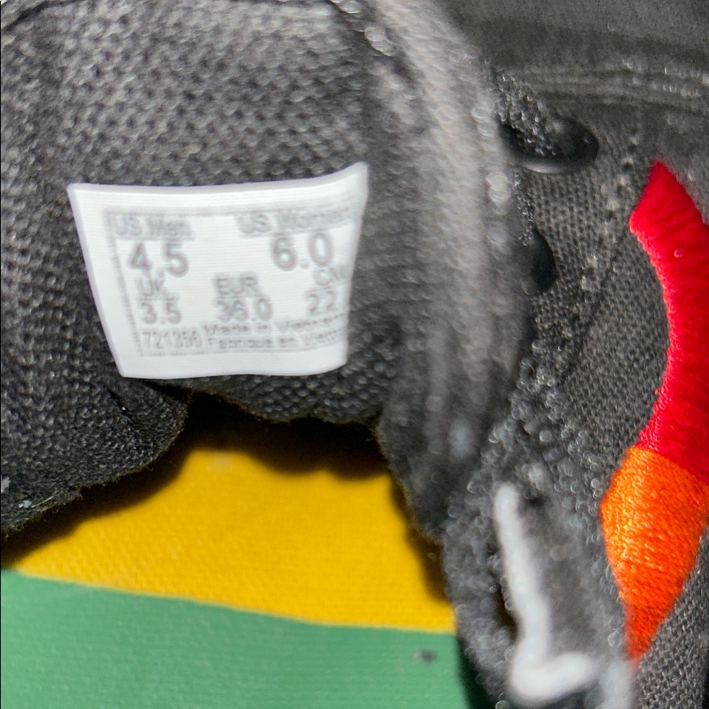 Vans vintage rainbow sneakers. - Picture 8 of 10